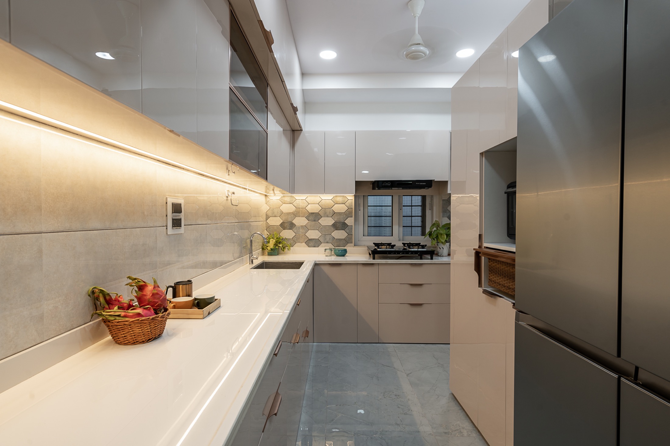 Modern kitchen in Thane
